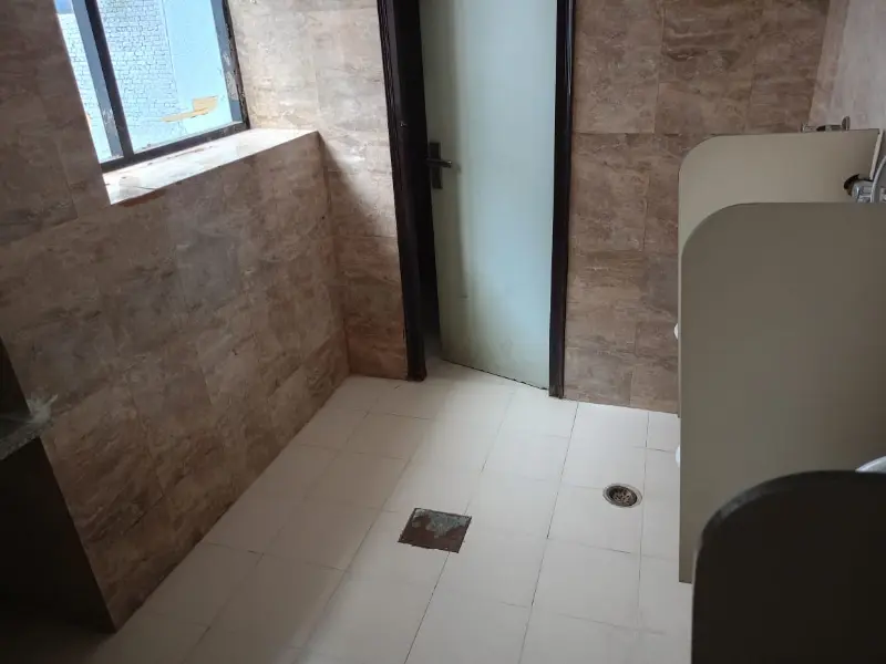 121937783_A 18 SEC 16 (13).webp